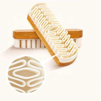 Gentle Rubber Shoe Brush for Delicate Materials – Effective Cleaning and Care