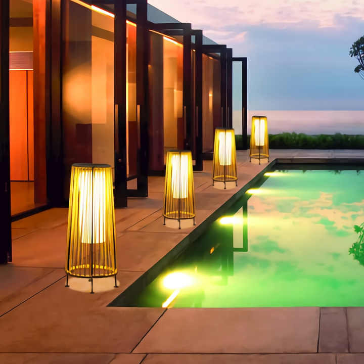 Solar LED Rattan Lamp – Stylish Outdoor Lighting in Oval Design for Garden and Terrace