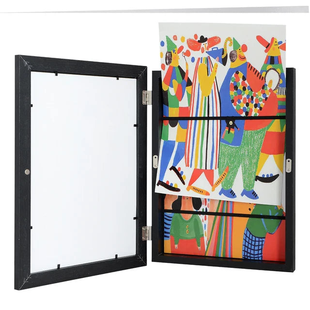 Innovative Picture Frame for Up to 150 Drawings and Artworks