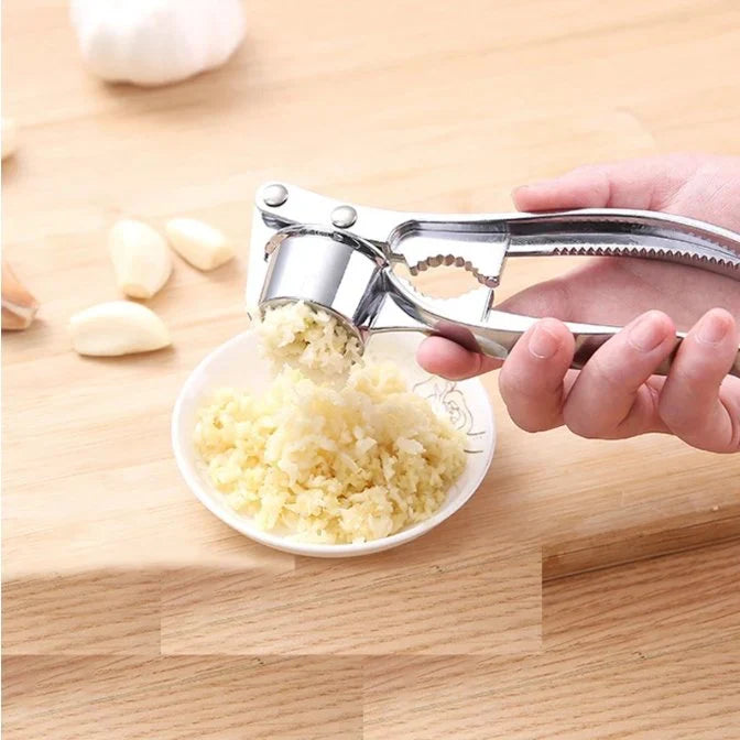 Robust Stainless Steel Garlic Press – Professional Kitchen Tool