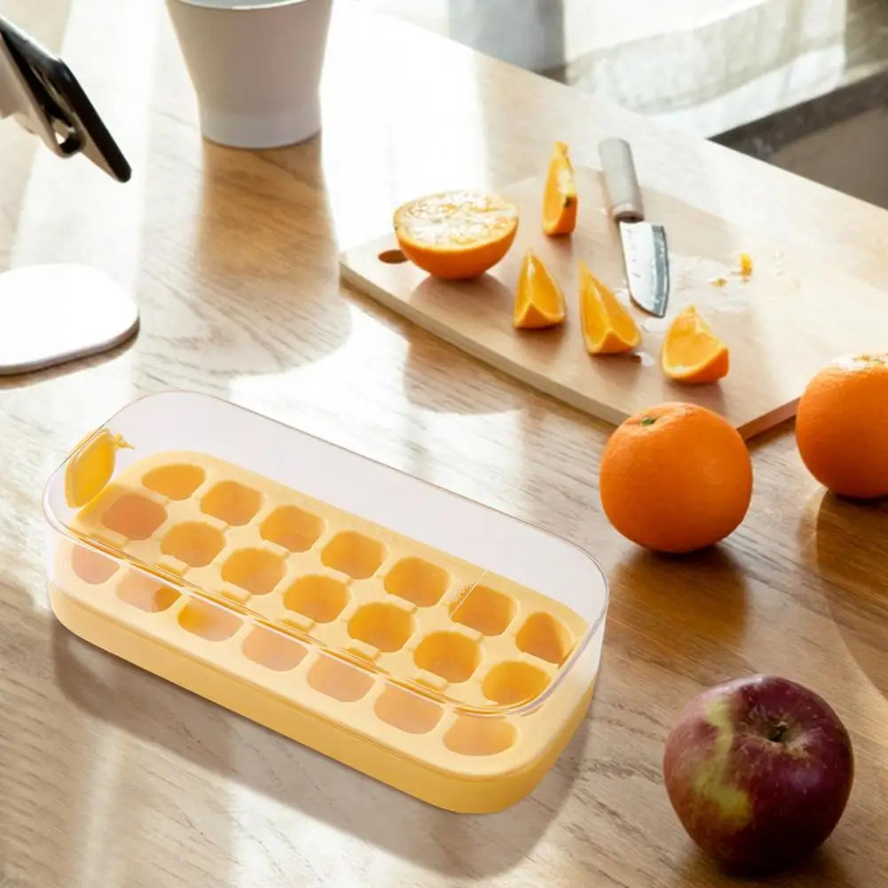 Ice Cube Box for Quick and Safe Ice Cube Extraction