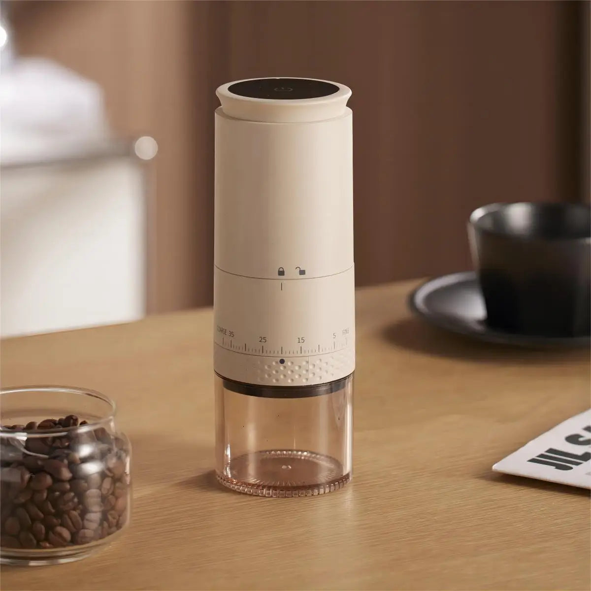 Portable Electric Coffee Grinder with Adjustable Grind Settings – Ideal for Freshly Ground Coffee On the Go