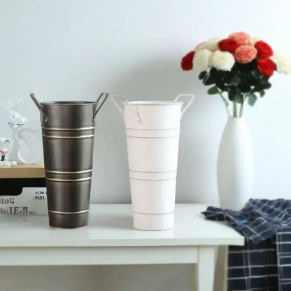 Retro Metal Flower Bucket with Handles – Decorative Flower Pot for Home and Garden
