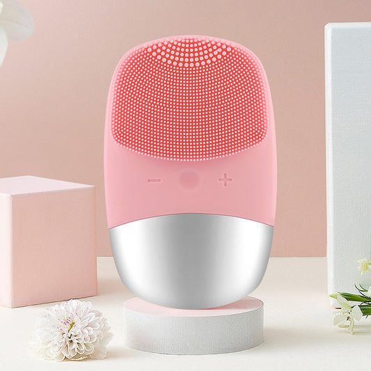 Electric Facial Cleansing Brush – Gentle and Deep Skincare for Everyday Use