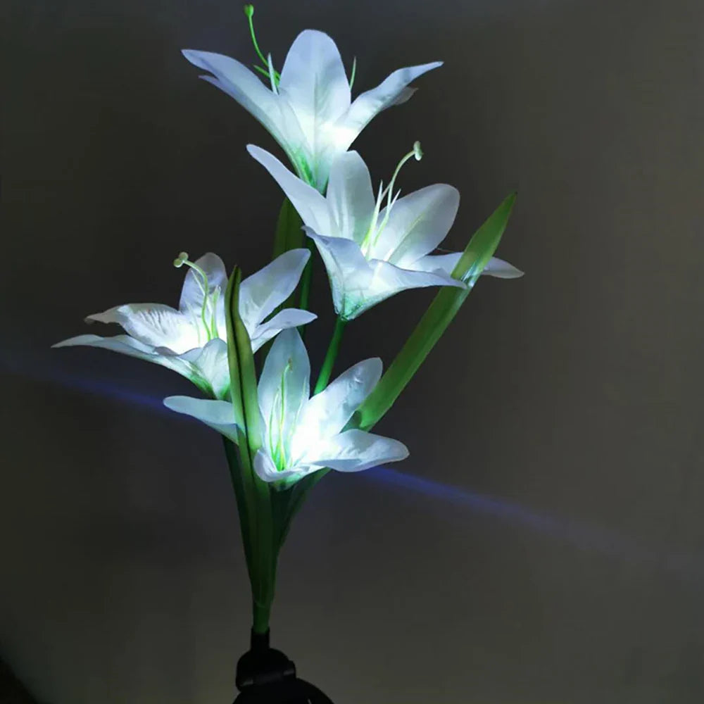 Color-Changing Solar LED Flower Lights – Lily-Shaped Garden Lights with Stake for Outdoor Use
