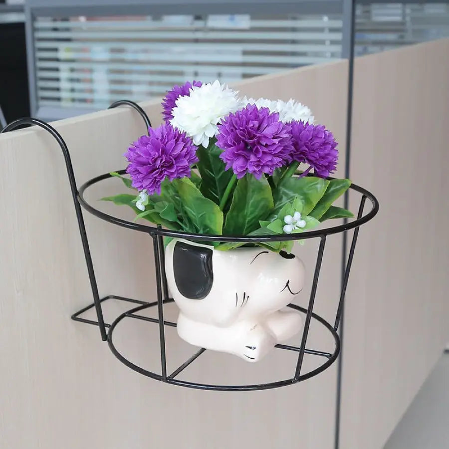 Sturdy Planter Holder with Metal Frame – Ideal for Balconies and Patios