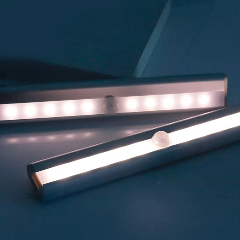 Cordless LED Light Strip with Automatic Motion Sensor