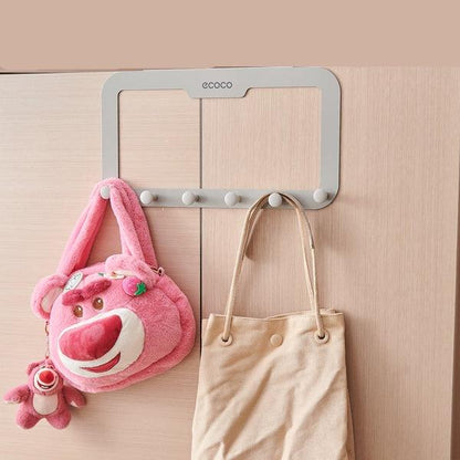 Flexible door hook for practical storage