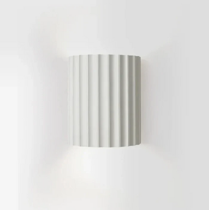 Modern Resin Wall Lamp – Stylish Lighting for Every Home