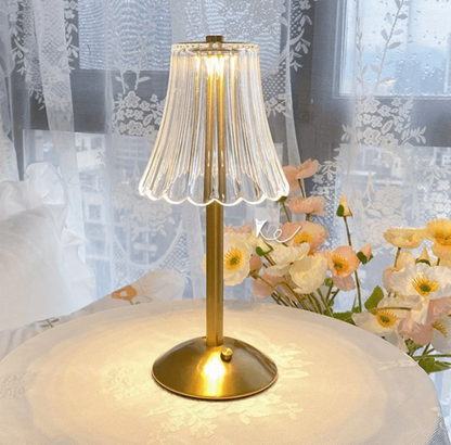 USB LED Desk Lamp in Retro Style – Rechargeable and Practical