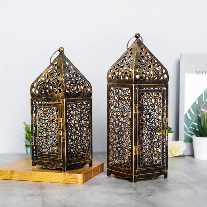 Rustic Vintage-Style Lantern – Bronze Lantern for a Cozy Atmosphere