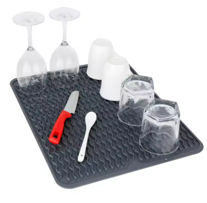 Heat-Resistant Silicone Drip Mat for the Kitchen