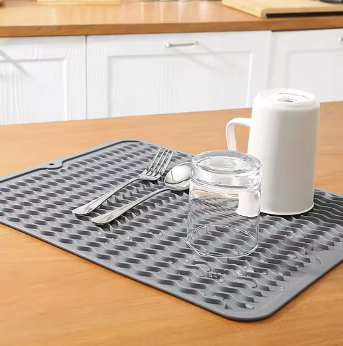 Heat-Resistant Silicone Drip Mat for the Kitchen