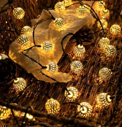 Solar String Lights in Oriental Design