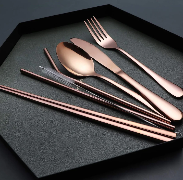 Compact Stainless Steel Cutlery Set for On-the-Go – Practical Set with Travel Case