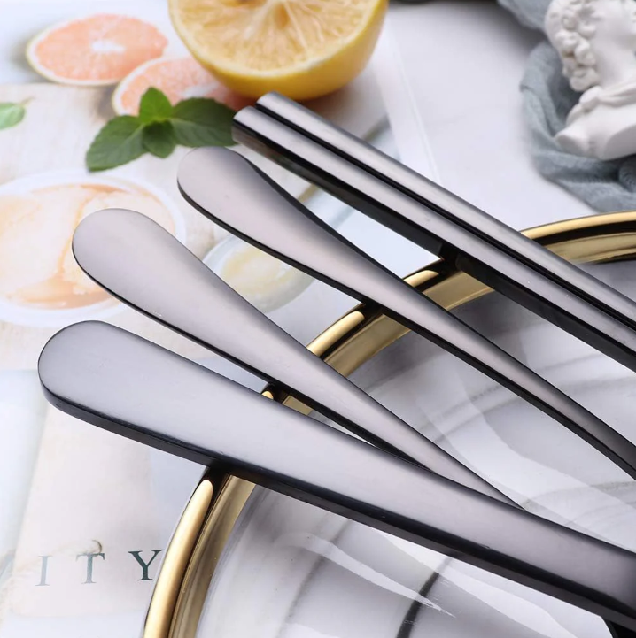 Compact Stainless Steel Cutlery Set for On-the-Go – Practical Set with Travel Case