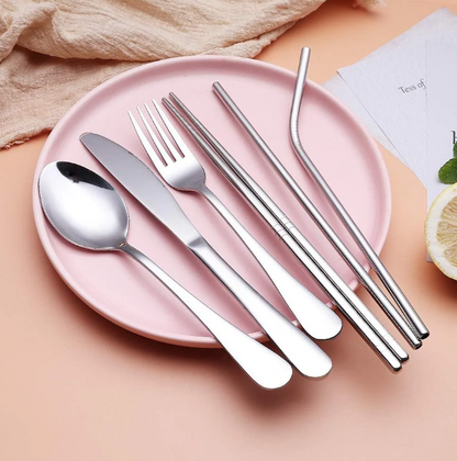 Compact Stainless Steel Cutlery Set for On-the-Go – Practical Set with Travel Case