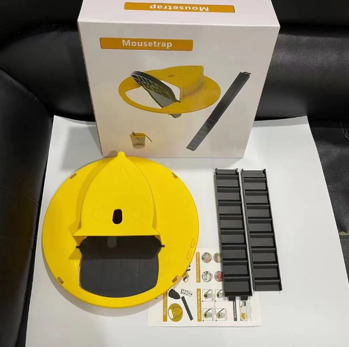 Automatic Mouse Trap with Self-Closing Mechanism
