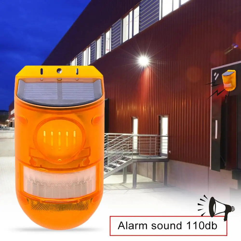 Solar Powered Animal Repeller with Alarm – Effective Protection Against Animals in the Garden