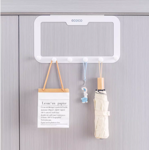 Flexible door hook for practical storage