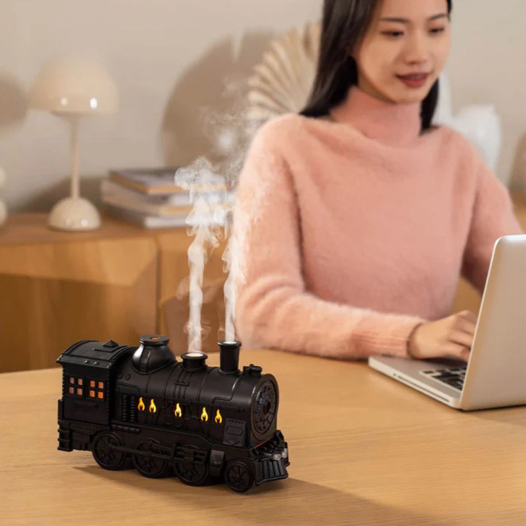 Aromatic Air Humidifier in Nostalgic Locomotive Design