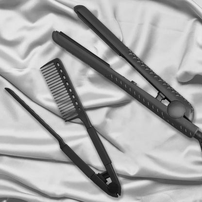 2-in-1 Straightening and Styling Comb – Effortless Detangling & Silky Hair