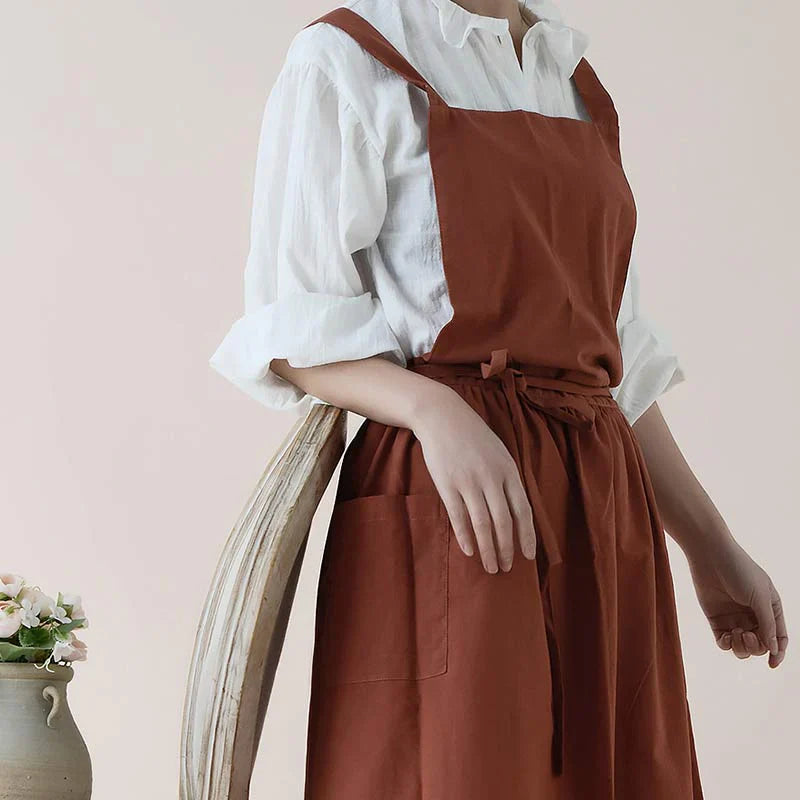 Cotton Cooking Apron with Water-Repellent Surface and Pockets