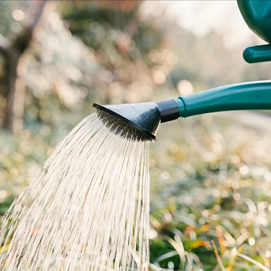 Large Watering Can with Long Spout – Precise Watering for Optimal Plant Care