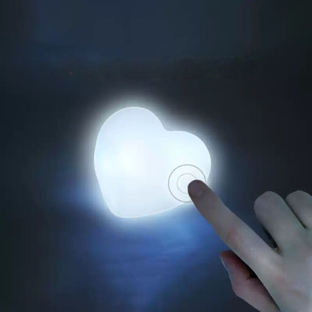 Heart-Shaped Handbag Light – Portable LED Handbag Flashlight