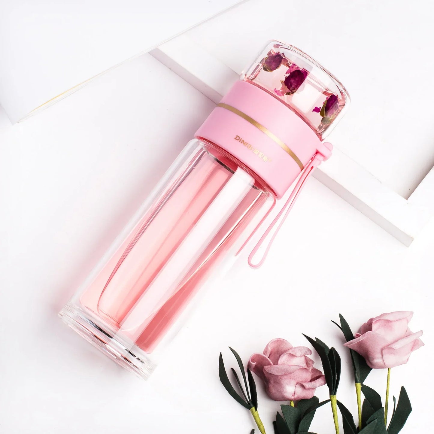 Double-Walled Glass Water Bottle with Tea Infuser and Strainer – Perfect for Tea and Infused Drinks on the Go