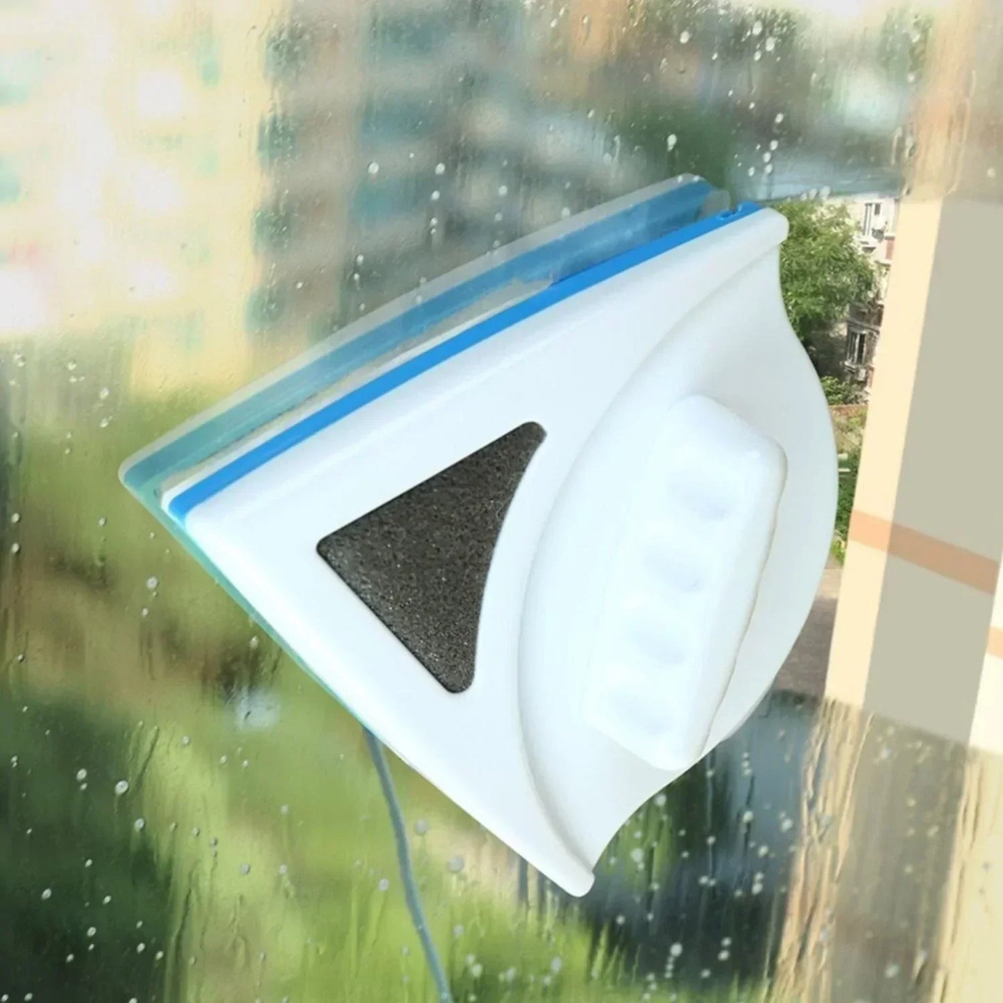 Efficient Magnetic Window Cleaner for Double-Sided Cleaning