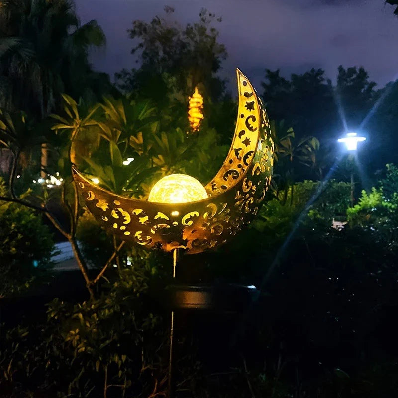 Solar Garden Light Made of Metal – Waterproof LED Lighting in Moon, Flame, Sun, or Star Shape