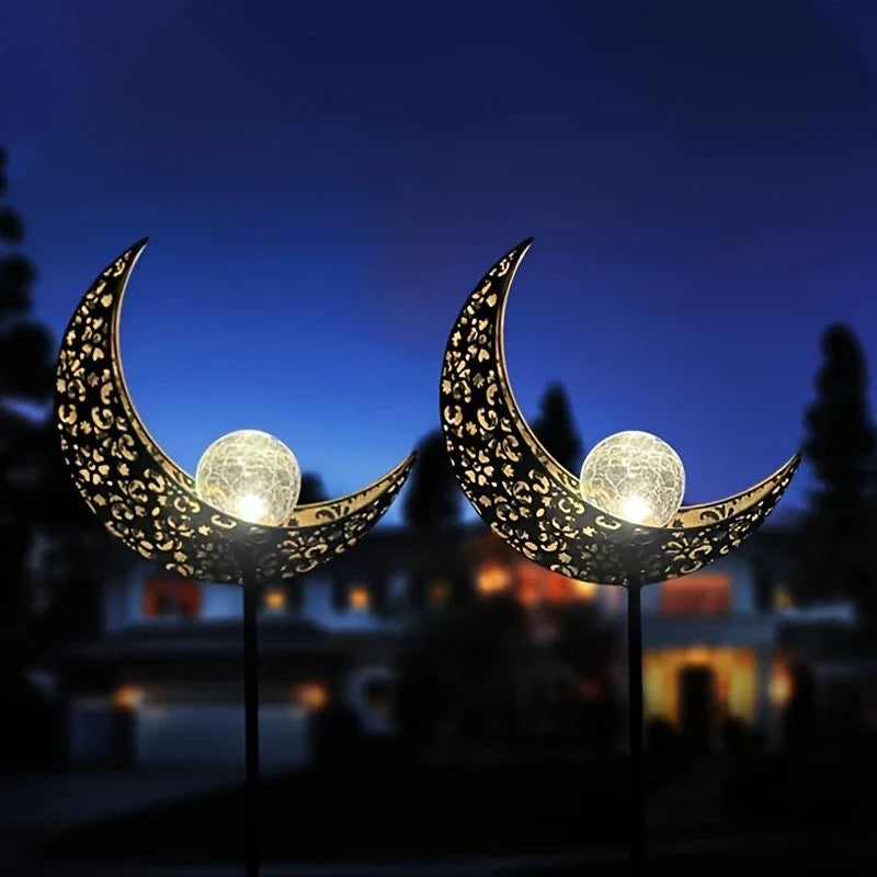 Solar Garden Light Made of Metal – Waterproof LED Lighting in Moon, Flame, Sun, or Star Shape