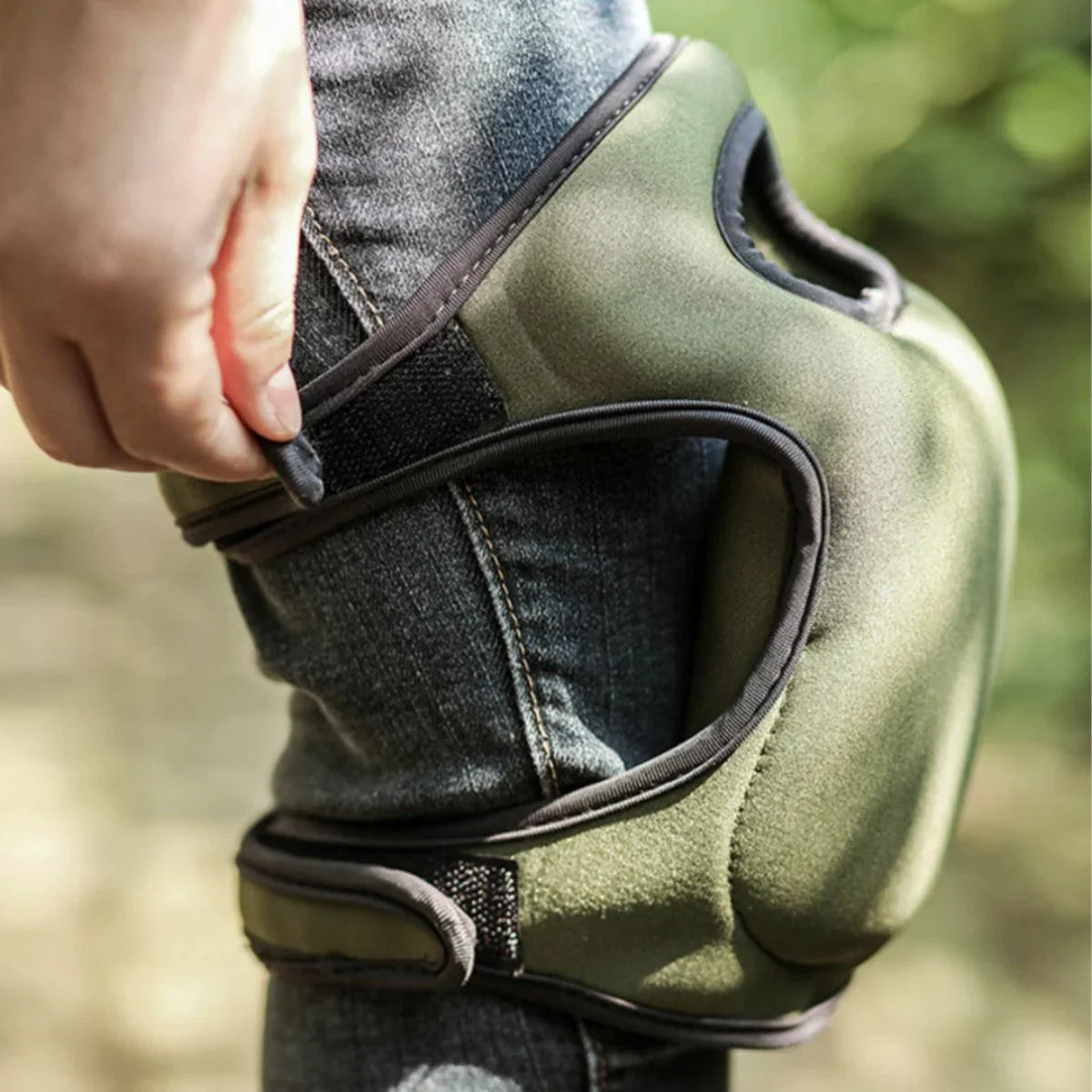 Ergonomic Knee Pads for Gardeners – Extra Padding for Optimal Comfort