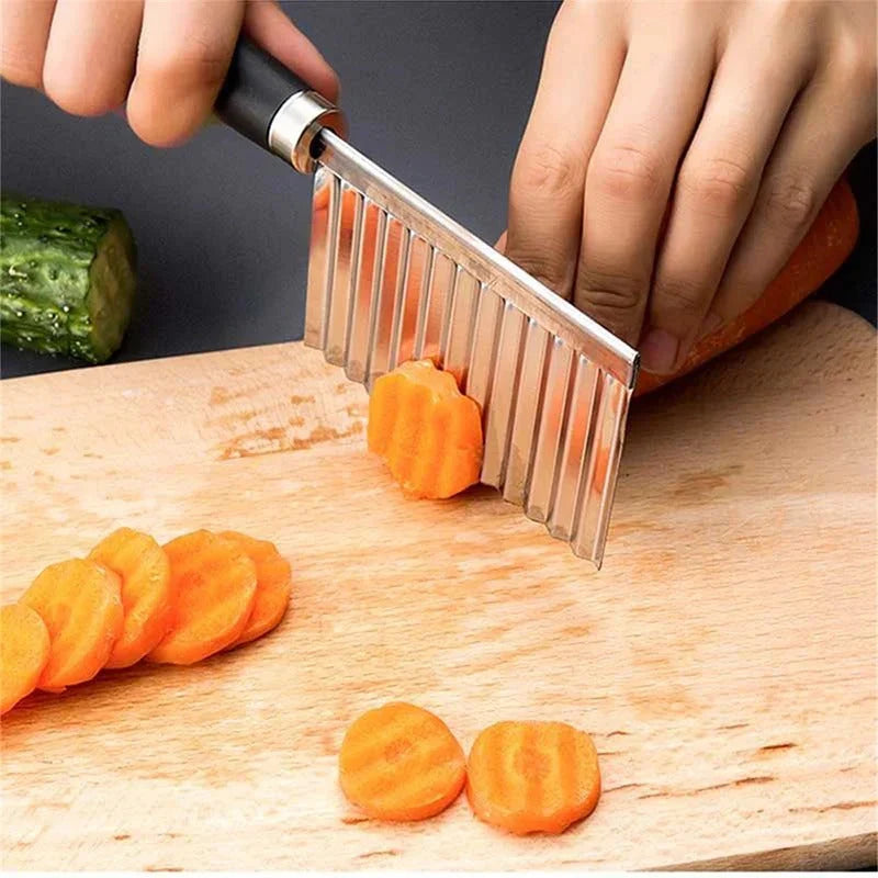 Premium Stainless Steel Vegetable Knife for Perfect Crinkle Cuts