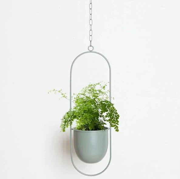 Elegant Hanging Plant Holder for Indoors and Outdoors – With Modern Design