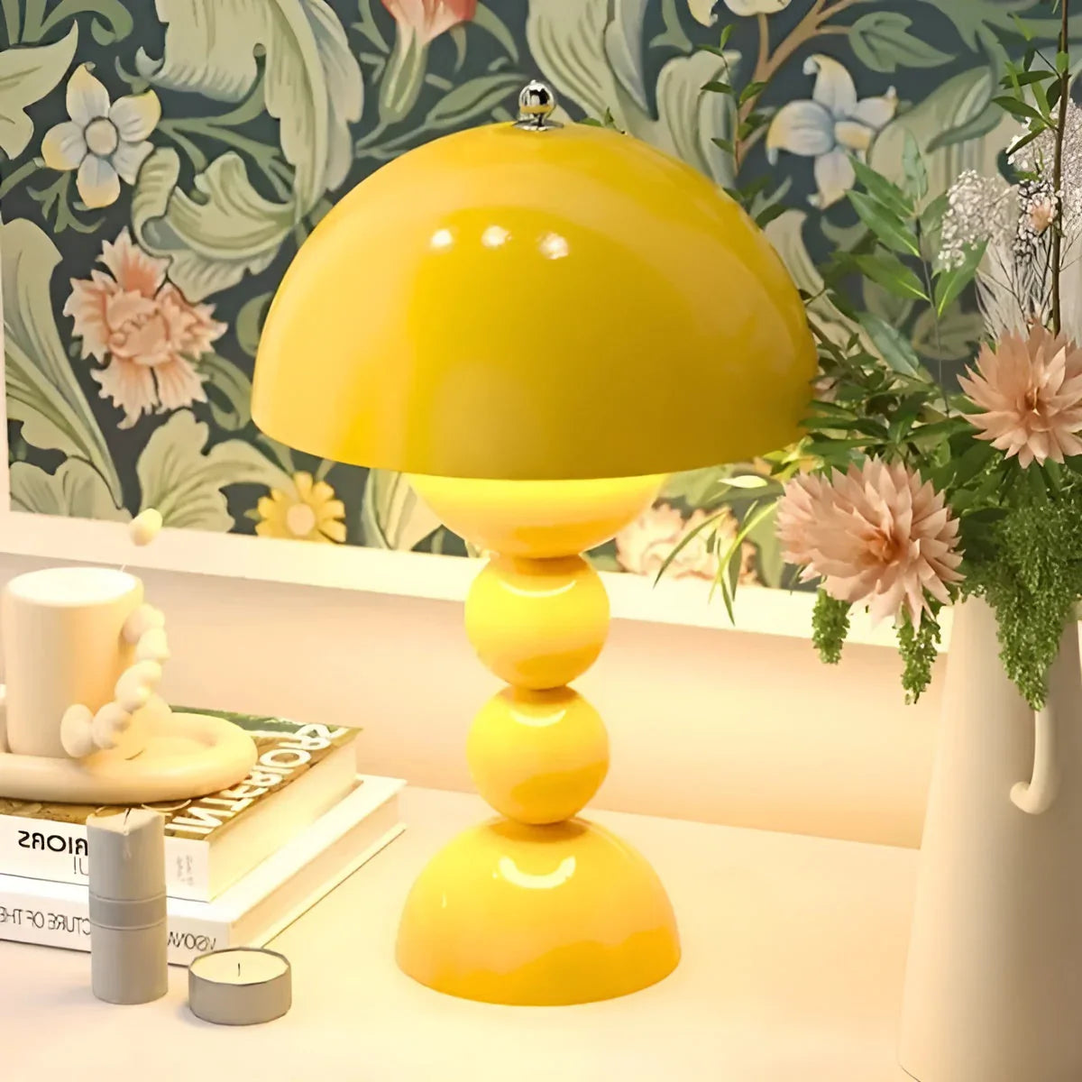 Scandinavian Table Lamp with Gold Accents – Modern Design Lamp for Living Room, Bedroom & Office