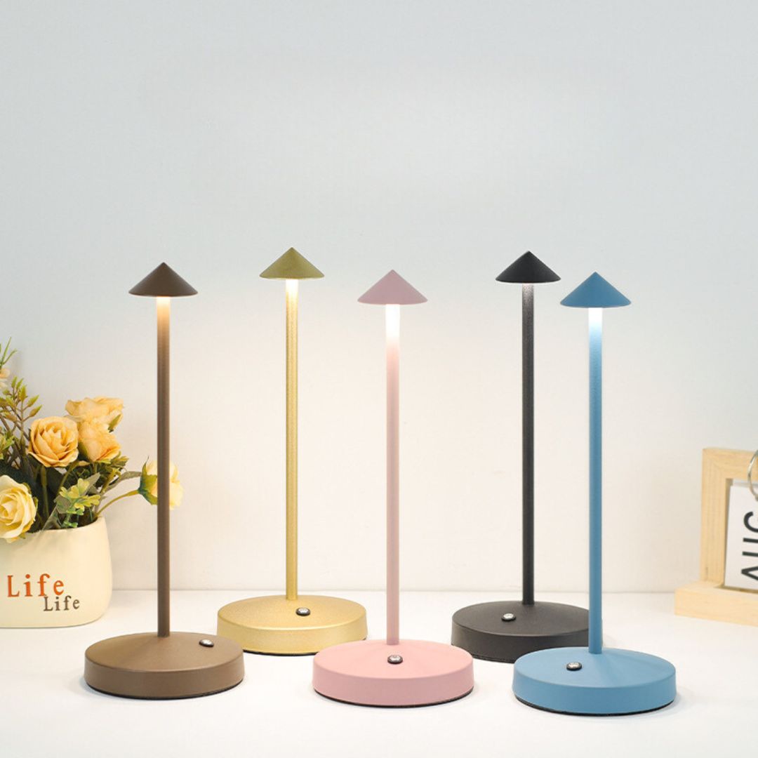 Simple Cordless LED Table Lamp