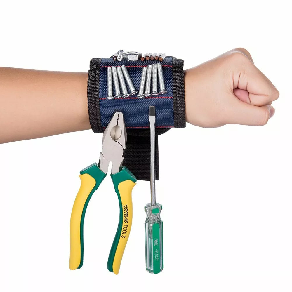 Magnetic Tool Holder Bracelet for Screws, Nails, and Small Parts – Practical Accessory for Craftsmen